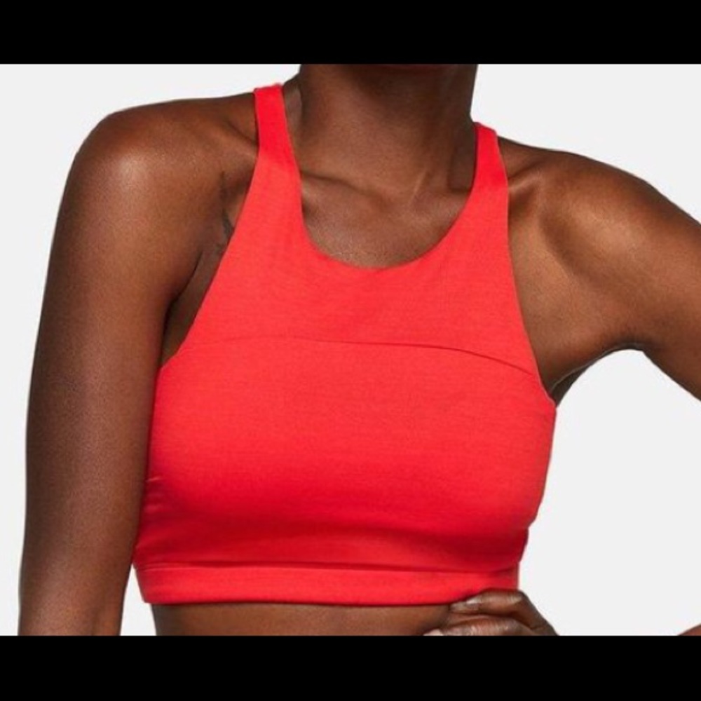 Outdoor Voices Techsweat Crop Top Sports Bra in Red - Size XS